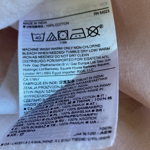 Banana Republic button down shirt peachy red and white stripes - Picture 7 of 7